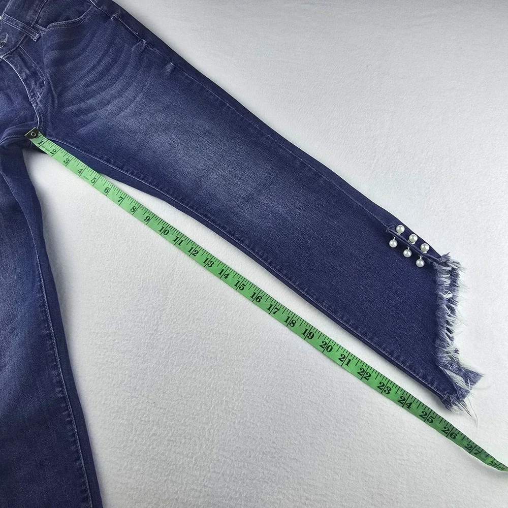 KanCan Womens Jeans Dark Wash Frayed Hem‎ Pearl Embellished Ankle Size 5/26